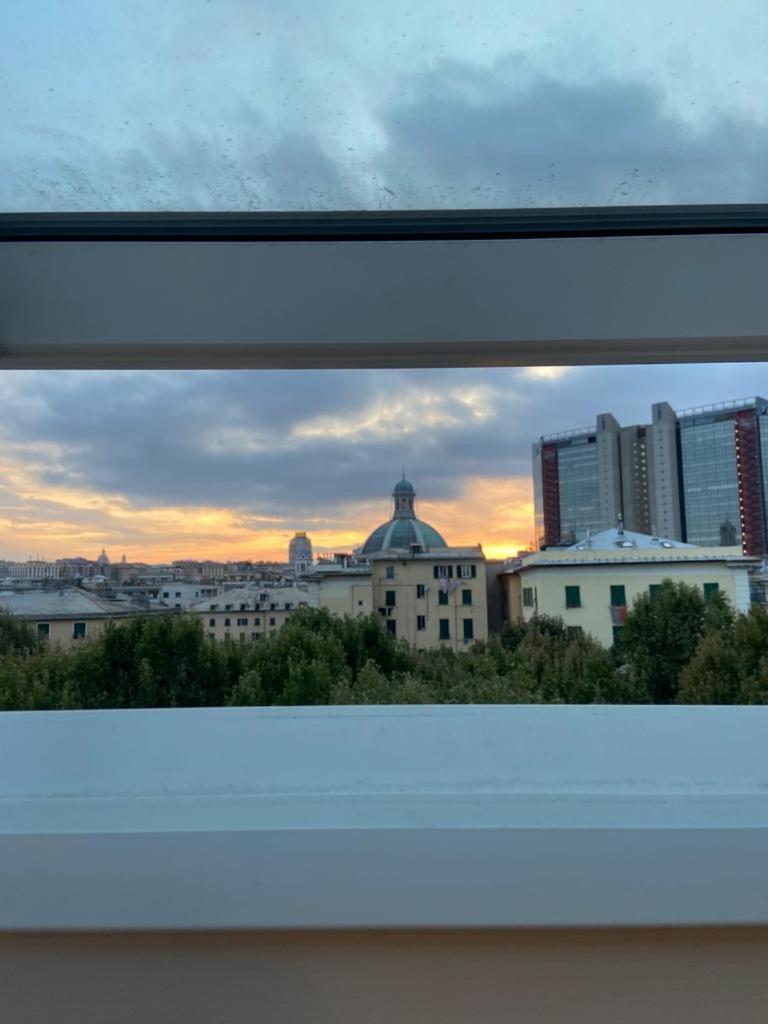 Casa Savo - Parcheggio Gratuito Nella Blu Area Lejlighed Genova Eksteriør billede