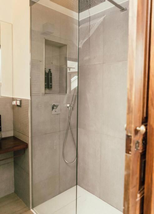 Casa Savo - Parcheggio Gratuito Nella Blu Area Lejlighed Genova Eksteriør billede