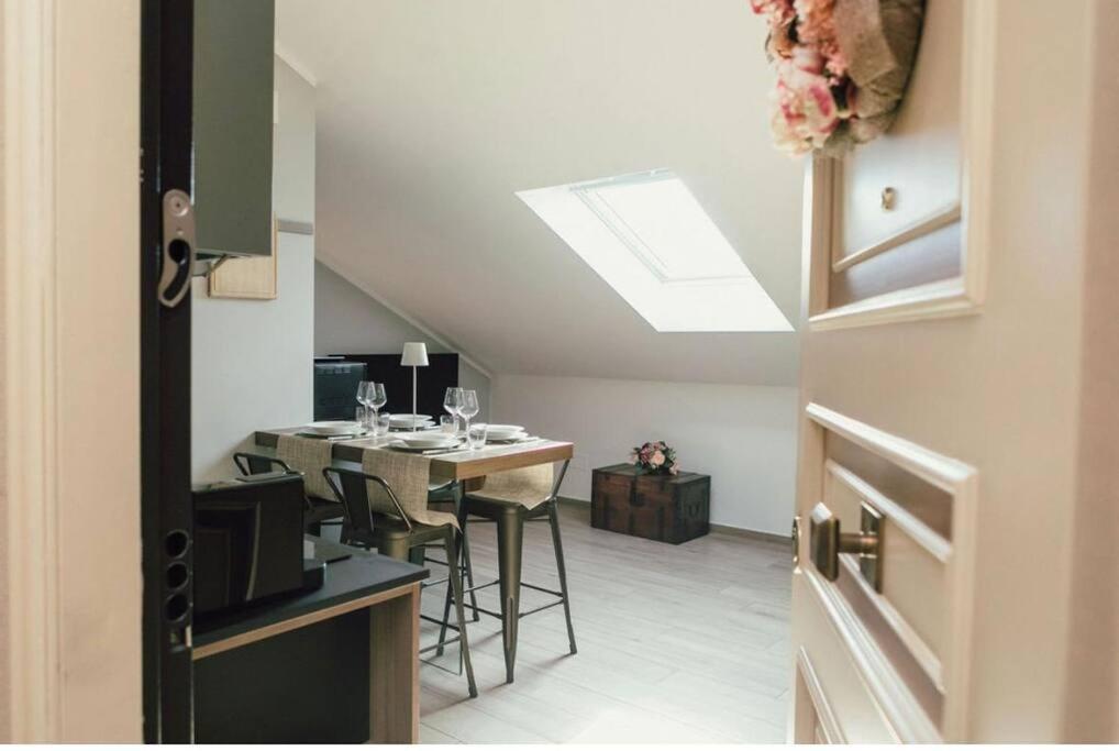Casa Savo - Parcheggio Gratuito Nella Blu Area Lejlighed Genova Eksteriør billede
